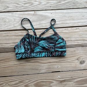 Lululemon bra size 6